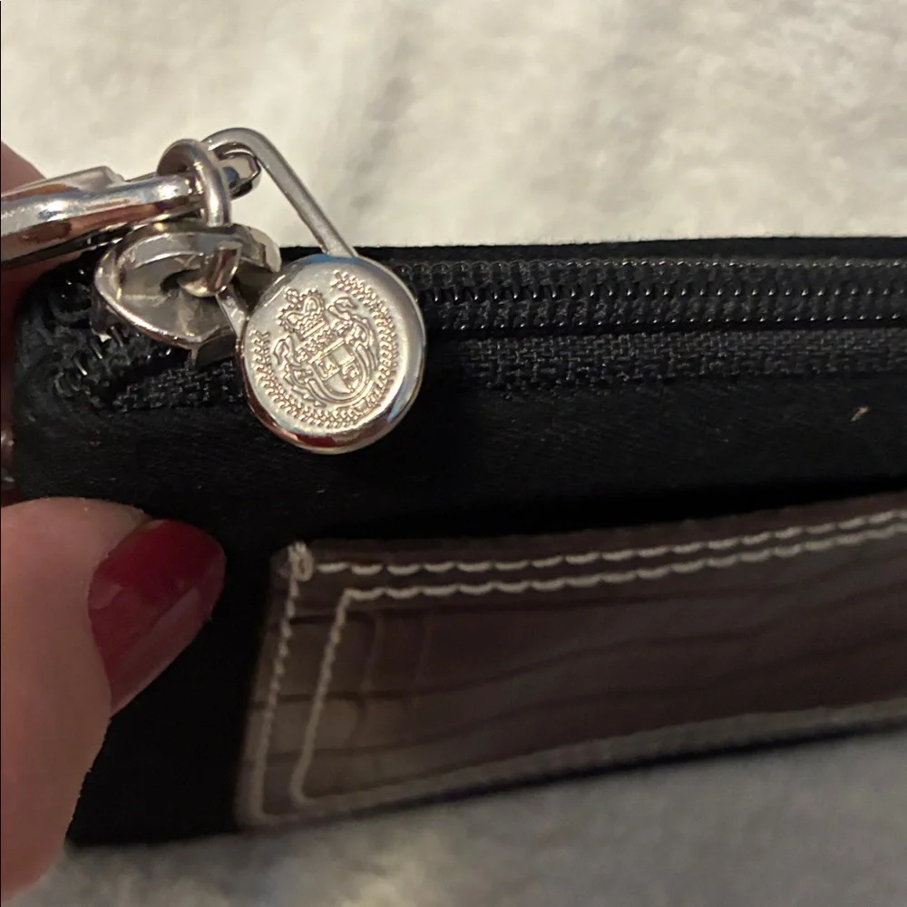 Liz Claiborne Black Suede Wristlet with Brown Croc Accent - Picture 5 of 14